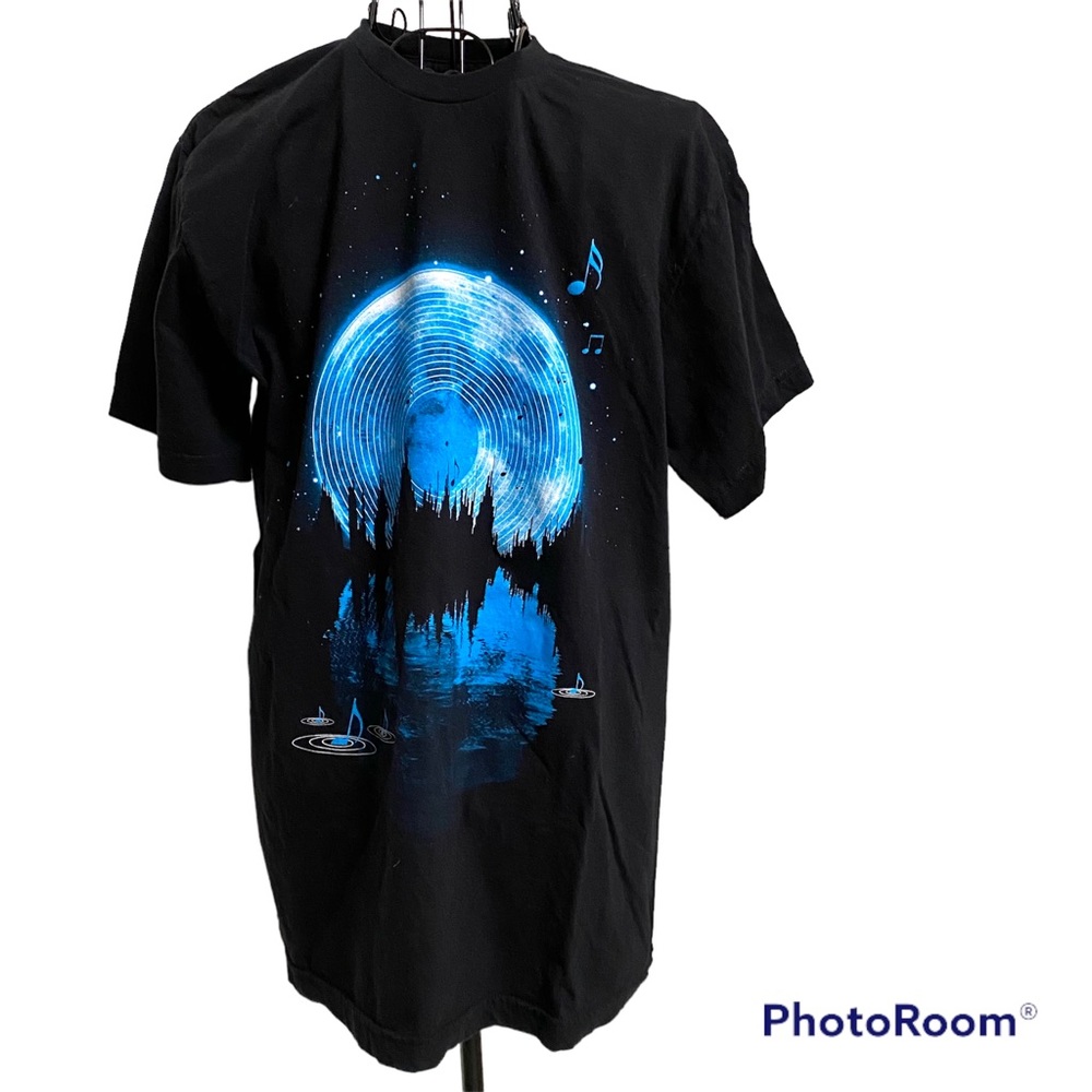 Black Short-Sleeve Front Graphic Woot! Tee Shirt Size M